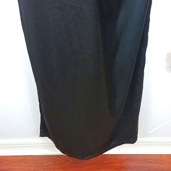 Pretty little thing black satin corset top low back maxi dress (10) Whimsigoth - Picture 7 of 13